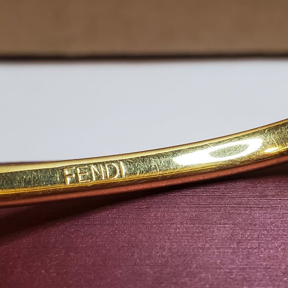 Fendi GP 620L Bangle Watch - Picture 7 of 10